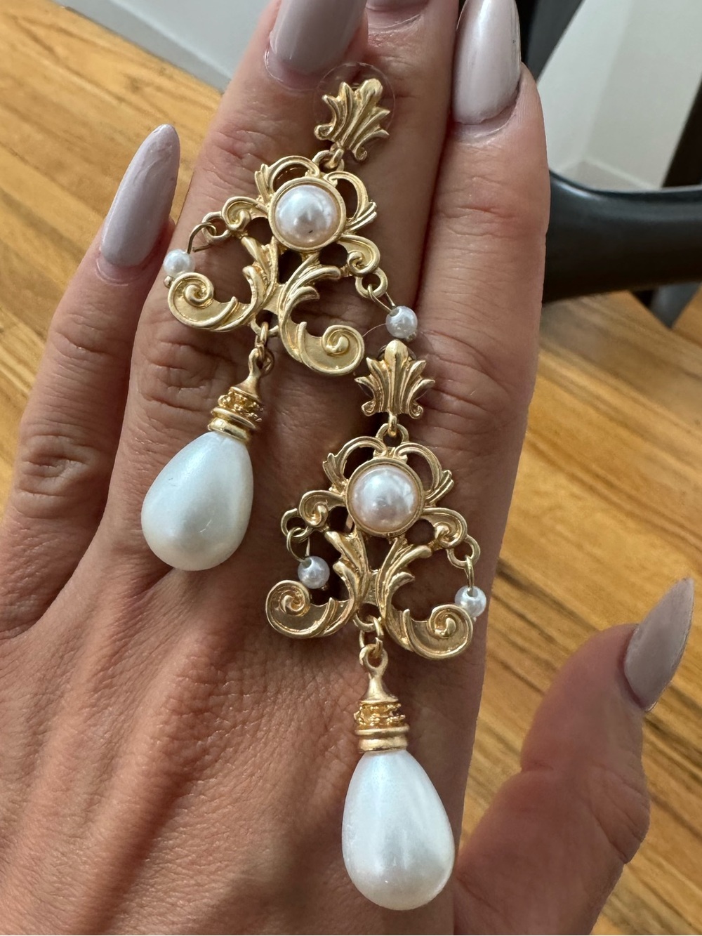 Vintage Gold Filigree Earrings with White Pearl Drops